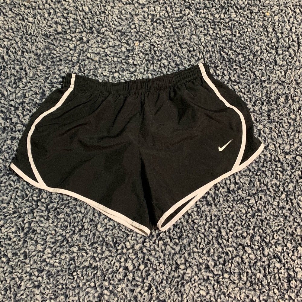 GIRLS' NIKE DRY TEMPO RUNNING SHORTS